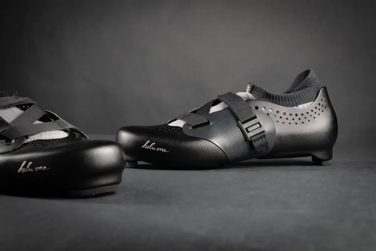 Custom made cheap cycling shoes